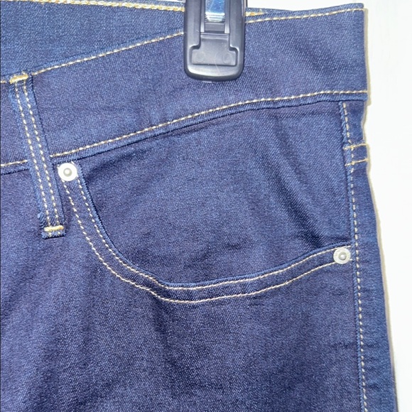Dark Levi Blue Denim Jeans. Never been worn. No tags. - Picture 3 of 9